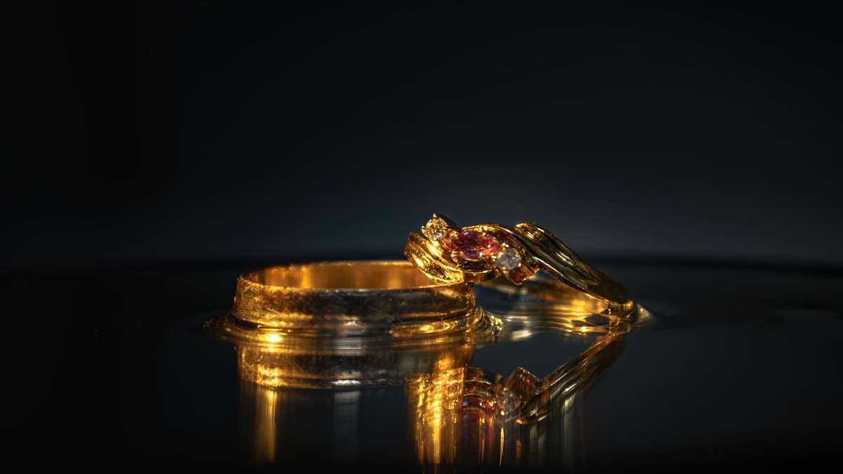 Gold Price Today - ಚಿನ್ನದ ದರ ಮತ್ತಷ್ಟು ದುಬಾರಿ, ಬೆಳ್ಳಿ ಮಾತ್ರ ಸ್ಥಿರ!!